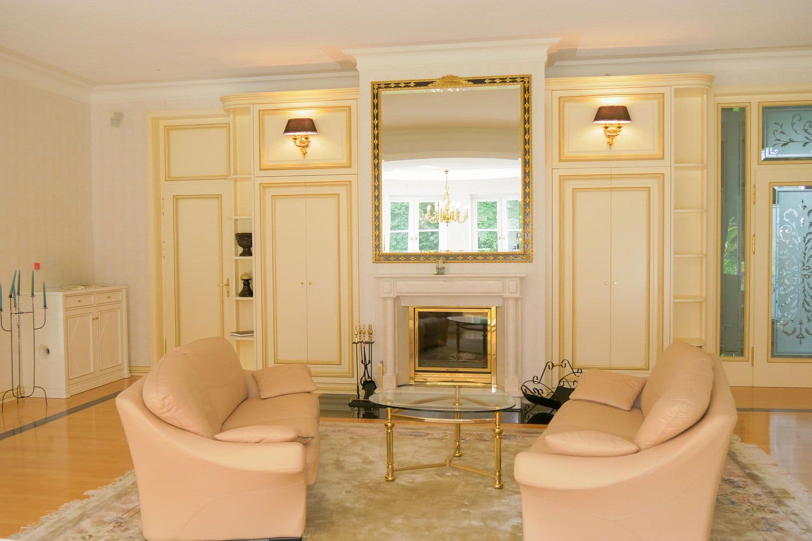 Predaj domu 1.082 m², pozemek 9.536 m², Kolkwitz, Brandenbursko Predaj domu 1.082 m², pozemek 9.536 m², Kolkwitz, Brandenbursko