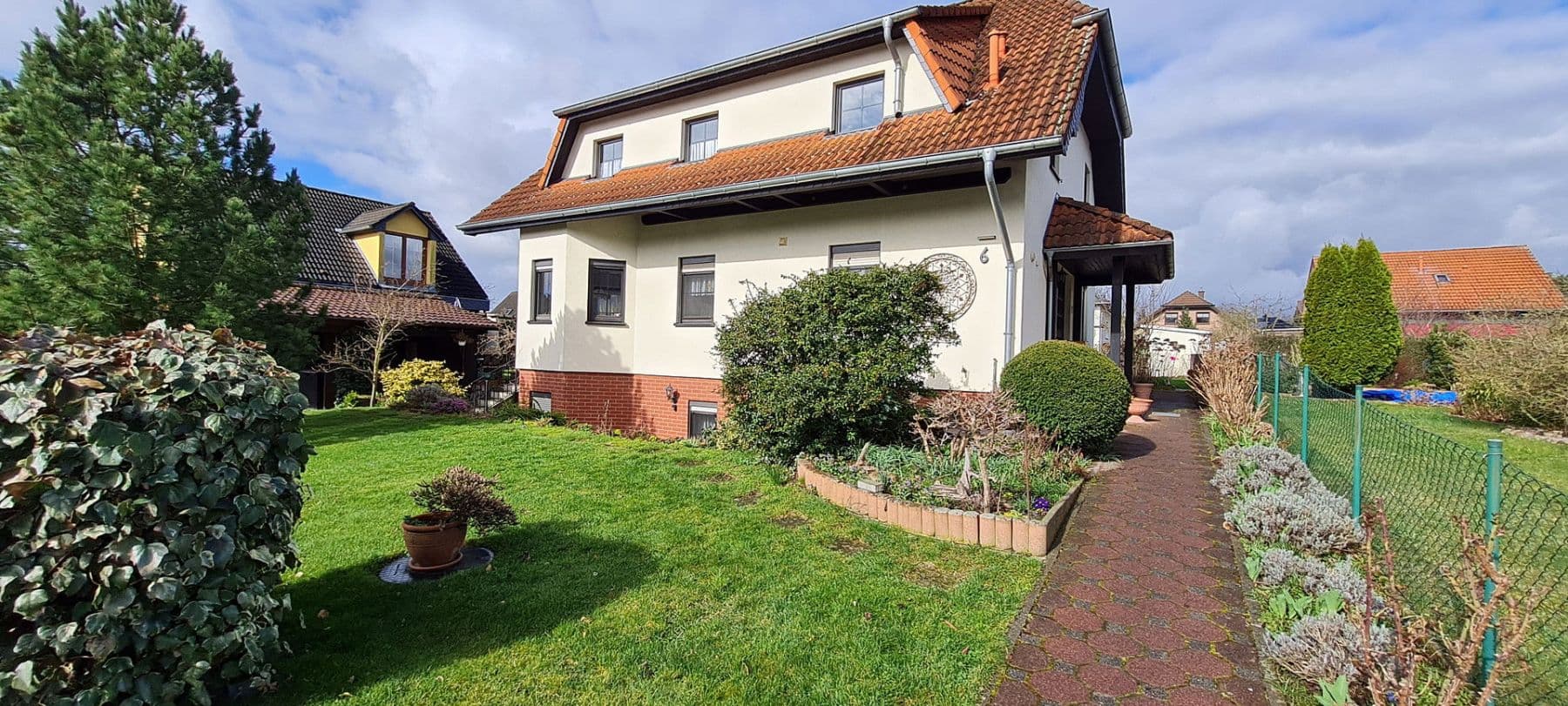 Predaj domu 148 m², pozemek 737 m², Storkow (Mark), Brandenbursko Predaj domu 148 m², pozemek 737 m², Storkow (Mark), Brandenbursko