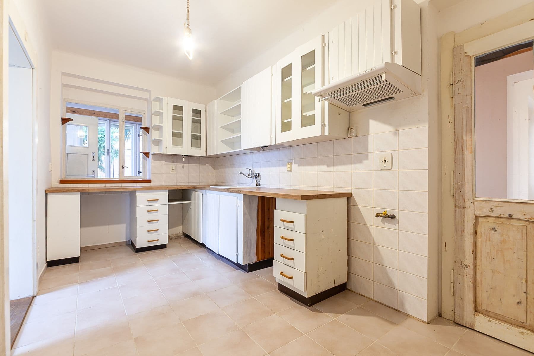 Predaj domu 230 m², pozemek 654 m², Na Hlavní, Praha, Praha Predaj domu 230 m², pozemek 654 m², Na Hlavní, Praha, Praha