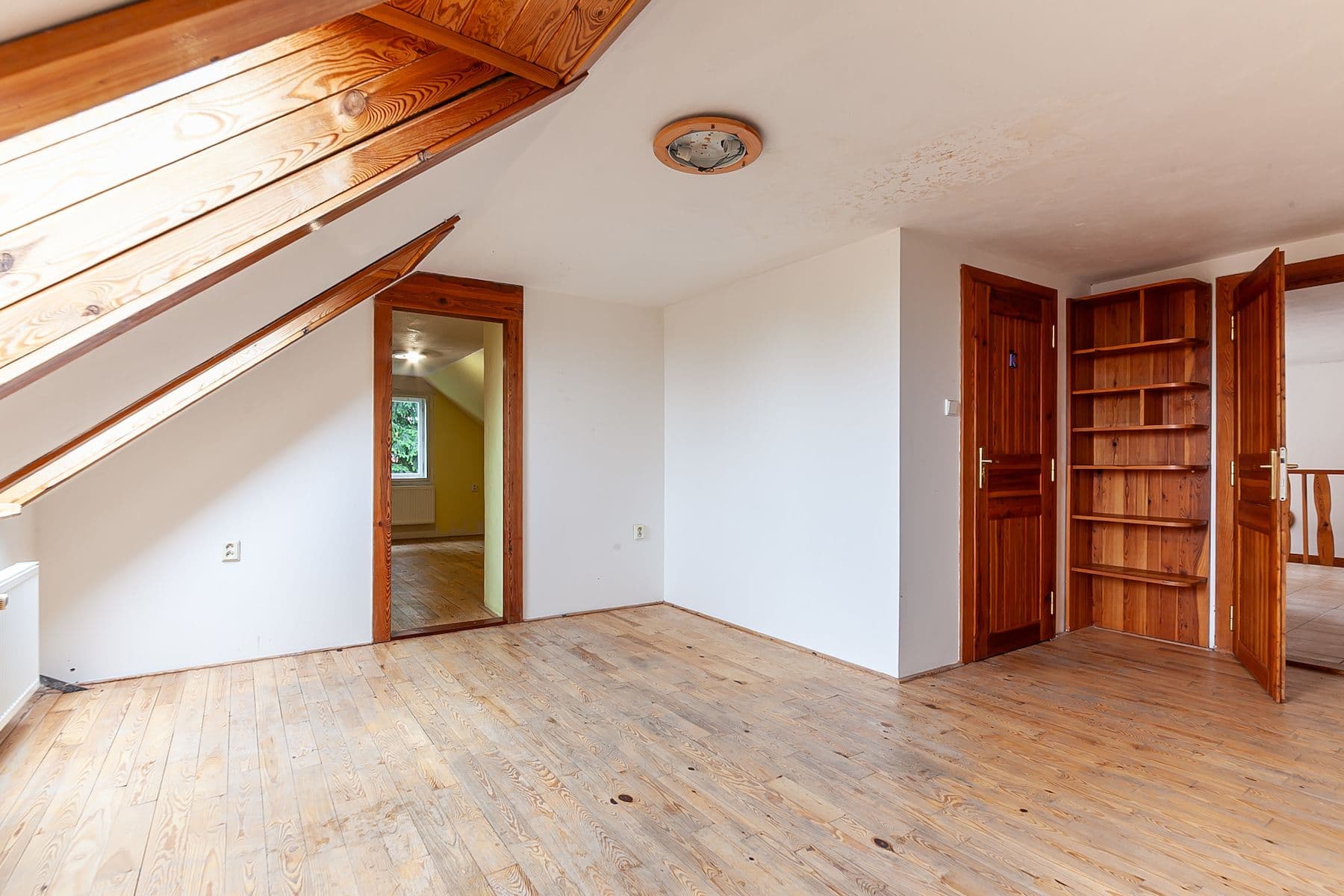 Predaj domu 230 m², pozemek 654 m², Na Hlavní, Praha, Praha Predaj domu 230 m², pozemek 654 m², Na Hlavní, Praha, Praha