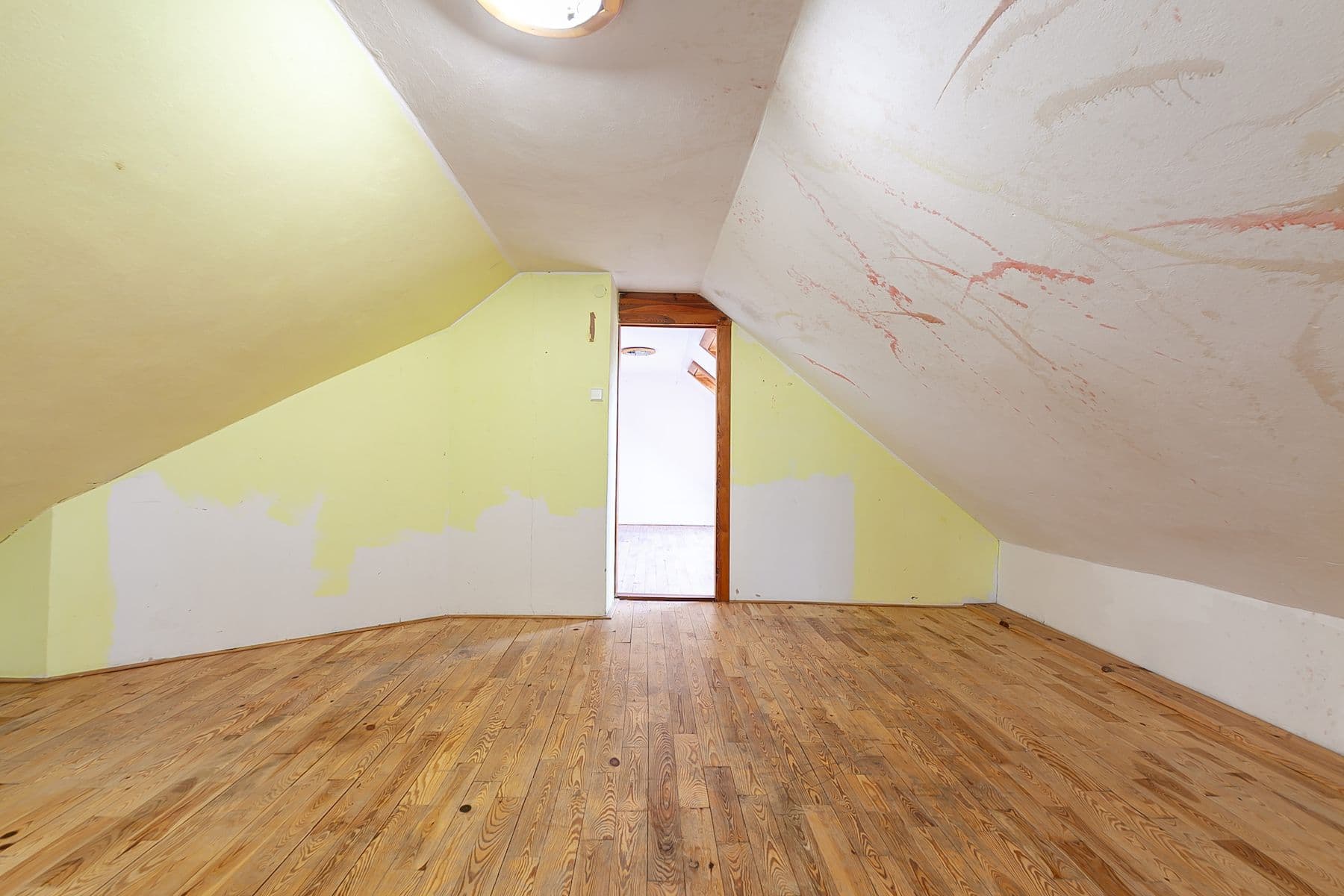 Predaj domu 230 m², pozemek 654 m², Na Hlavní, Praha, Praha Predaj domu 230 m², pozemek 654 m², Na Hlavní, Praha, Praha