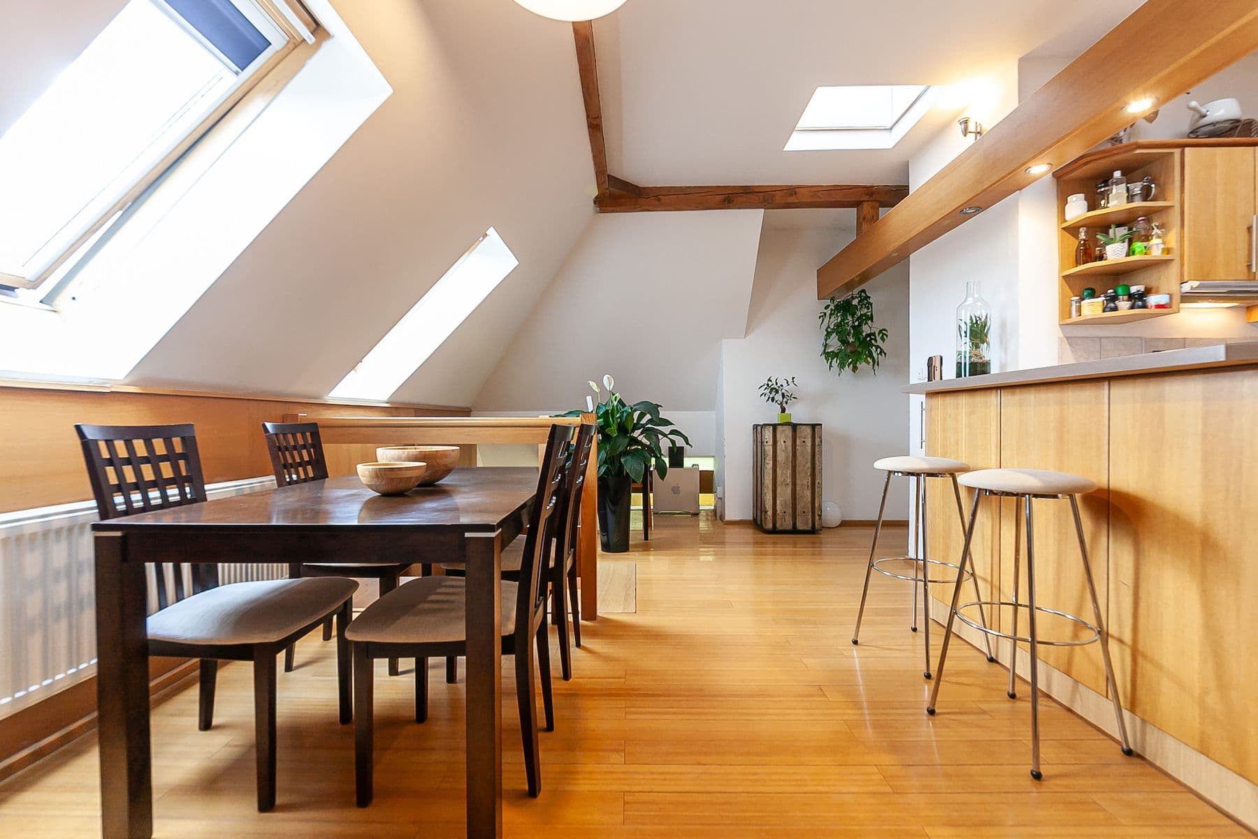 Predaj bytu 4-izbový 138 m², Vršovické náměstí, Praha, Praha Predaj bytu 4-izbový 138 m², Vršovické náměstí, Praha, Praha