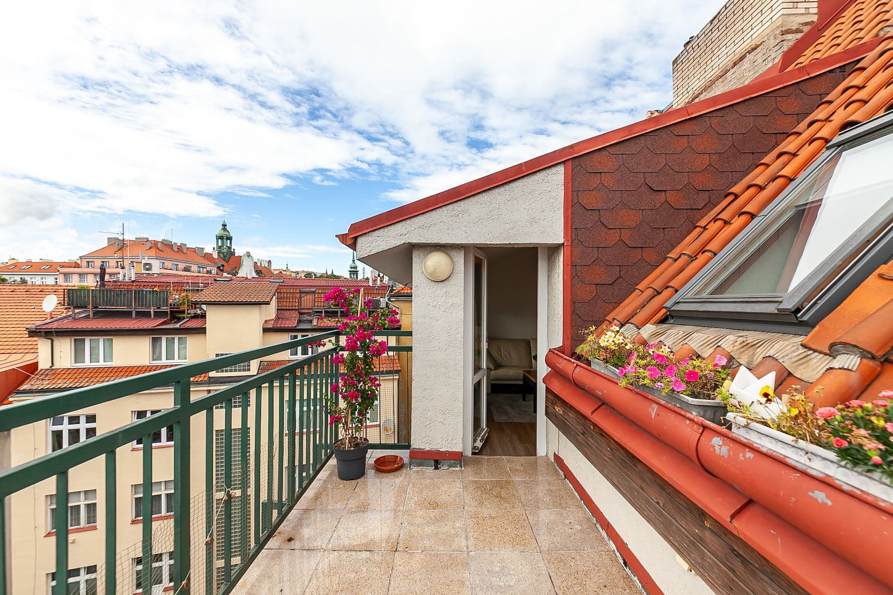 Predaj bytu 4-izbový 138 m², Vršovické náměstí, Praha, Praha Predaj bytu 4-izbový 138 m², Vršovické náměstí, Praha, Praha