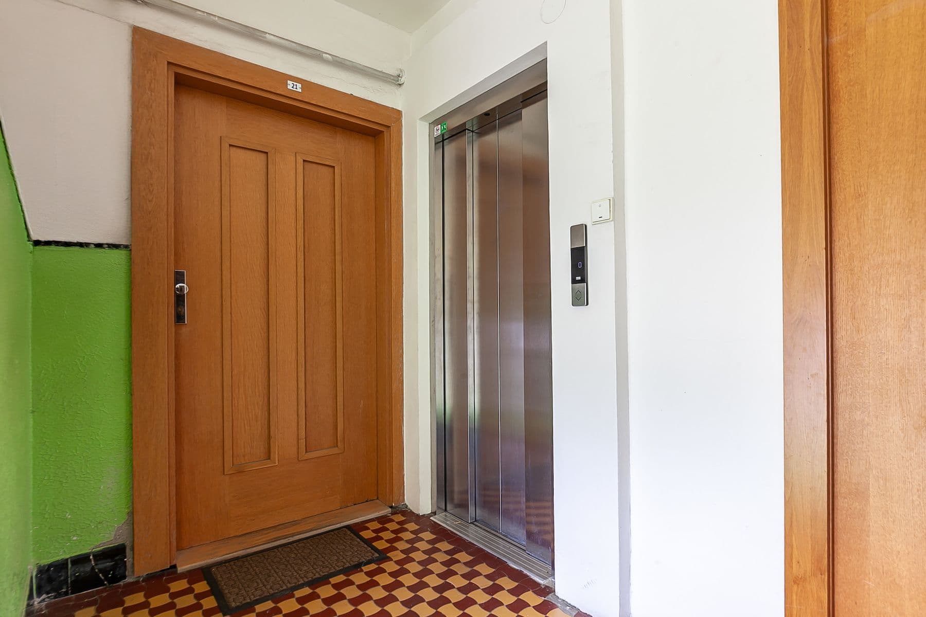 Predaj bytu 4-izbový 138 m², Vršovické náměstí, Praha, Praha Predaj bytu 4-izbový 138 m², Vršovické náměstí, Praha, Praha