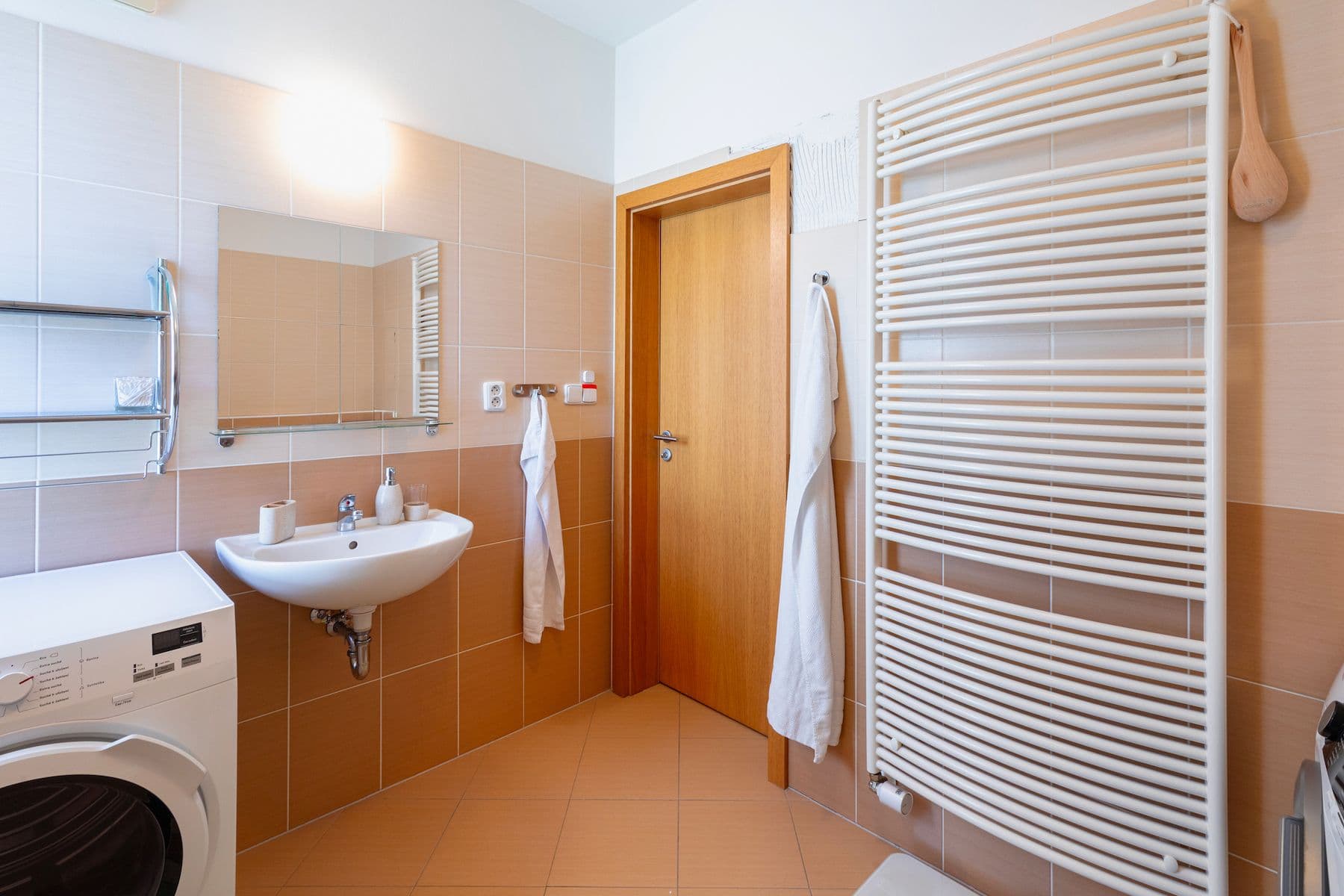 Predaj bytu 3-izbový 83 m², Na Výrovně, Praha, Praha Predaj bytu 3-izbový 83 m², Na Výrovně, Praha, Praha