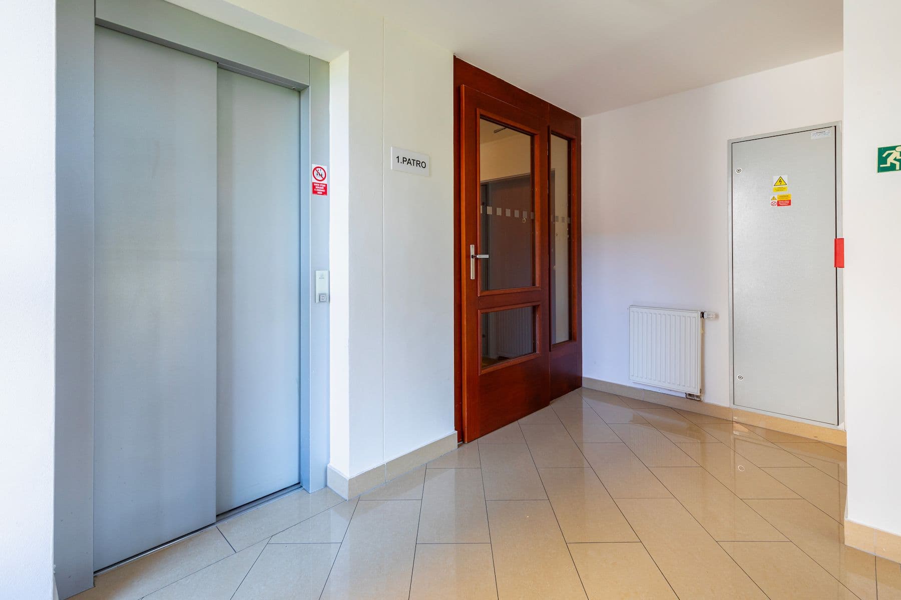 Predaj bytu 3-izbový 83 m², Na Výrovně, Praha, Praha Predaj bytu 3-izbový 83 m², Na Výrovně, Praha, Praha