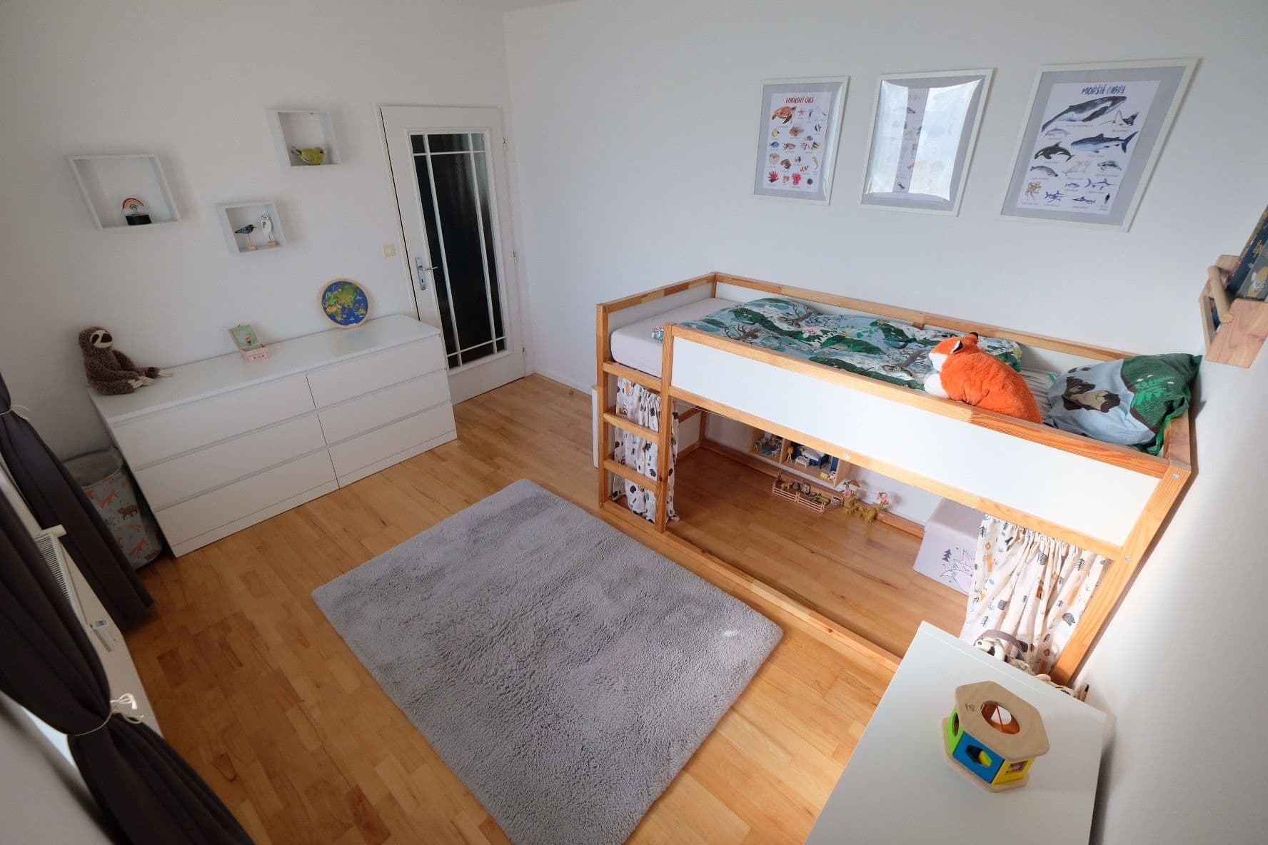 Prenájom bytu 3-izbový 82 m², Hadovitá, Praha, Praha Prenájom bytu 3-izbový 82 m², Hadovitá, Praha, Praha