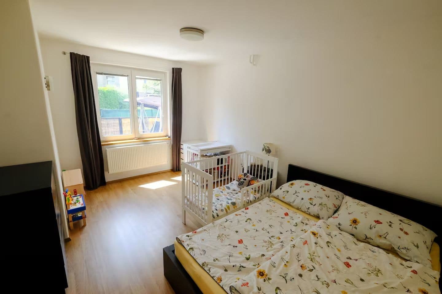 Prenájom bytu 3-izbový 82 m², Hadovitá, Praha, Praha Prenájom bytu 3-izbový 82 m², Hadovitá, Praha, Praha