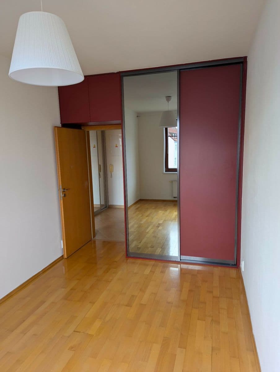 Prenájom bytu 2-izbový 53 m², Na Neklance, Praha, Praha Prenájom bytu 2-izbový 53 m², Na Neklance, Praha, Praha
