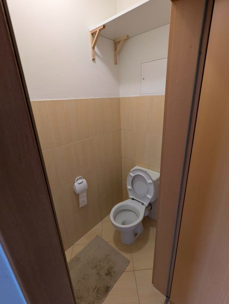 Prenájom bytu 2-izbový 53 m², Na Neklance, Praha, Praha Prenájom bytu 2-izbový 53 m², Na Neklance, Praha, Praha