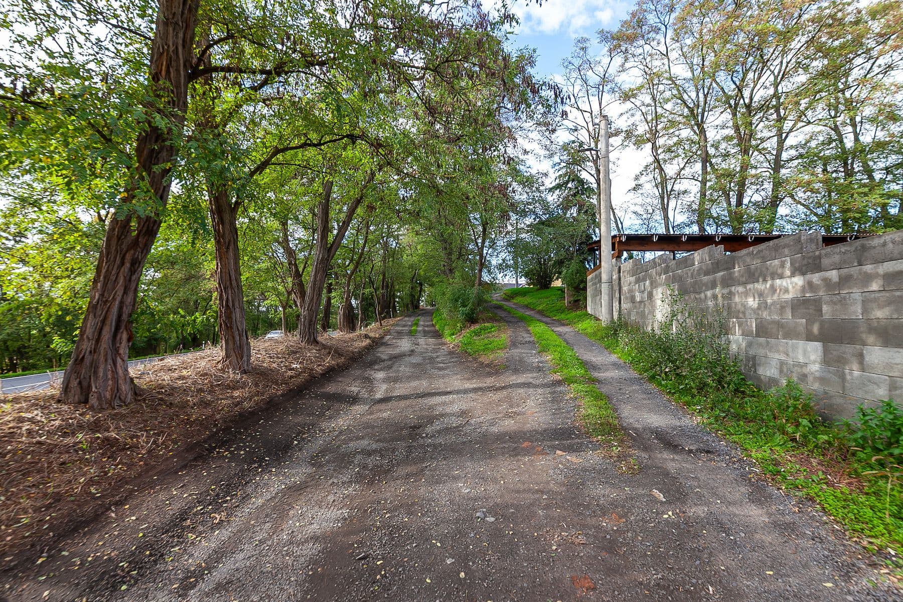 Predaj pozemku 1.428 m², Kly, Středočeský kraj Predaj pozemku 1.428 m², Kly, Středočeský kraj