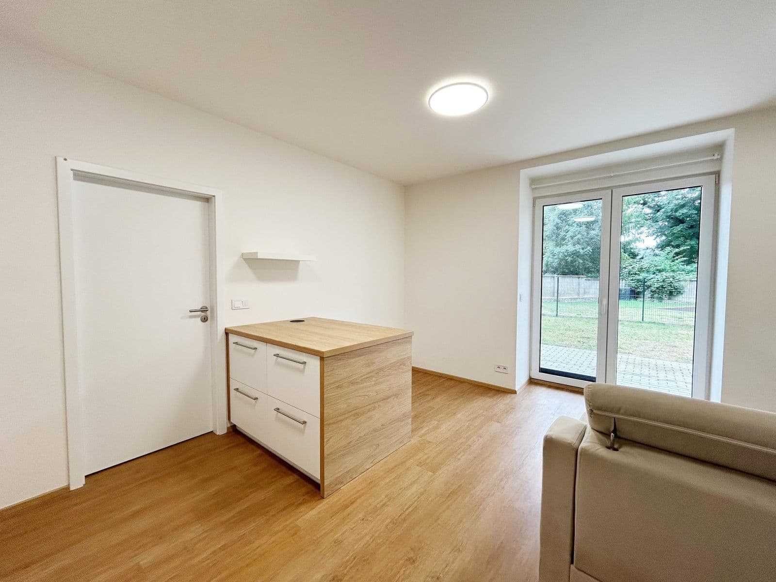 Prenájom bytu 2-izbový 44 m², Zengrova, Kolín, Středočeský kraj Prenájom bytu 2-izbový 44 m², Zengrova, Kolín, Středočeský kraj