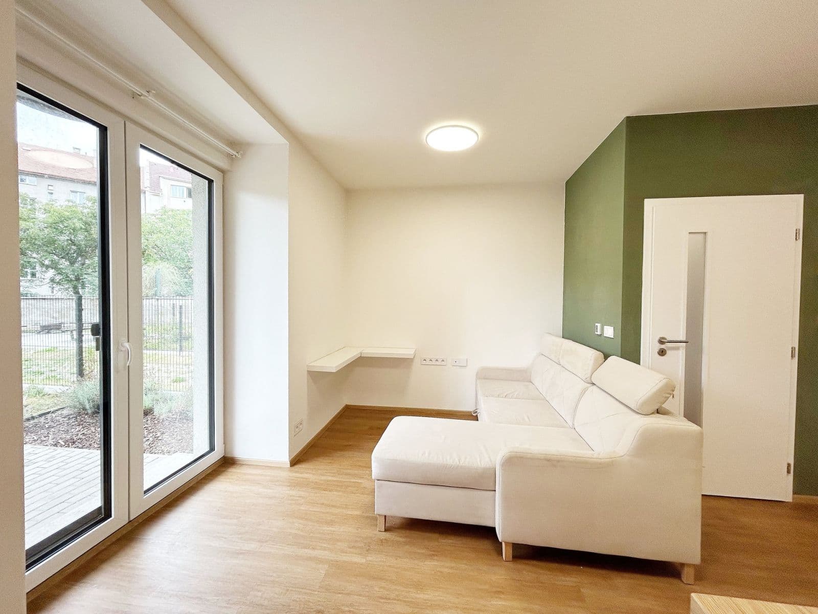 Prenájom bytu 2-izbový 44 m², Zengrova, Kolín, Středočeský kraj Prenájom bytu 2-izbový 44 m², Zengrova, Kolín, Středočeský kraj