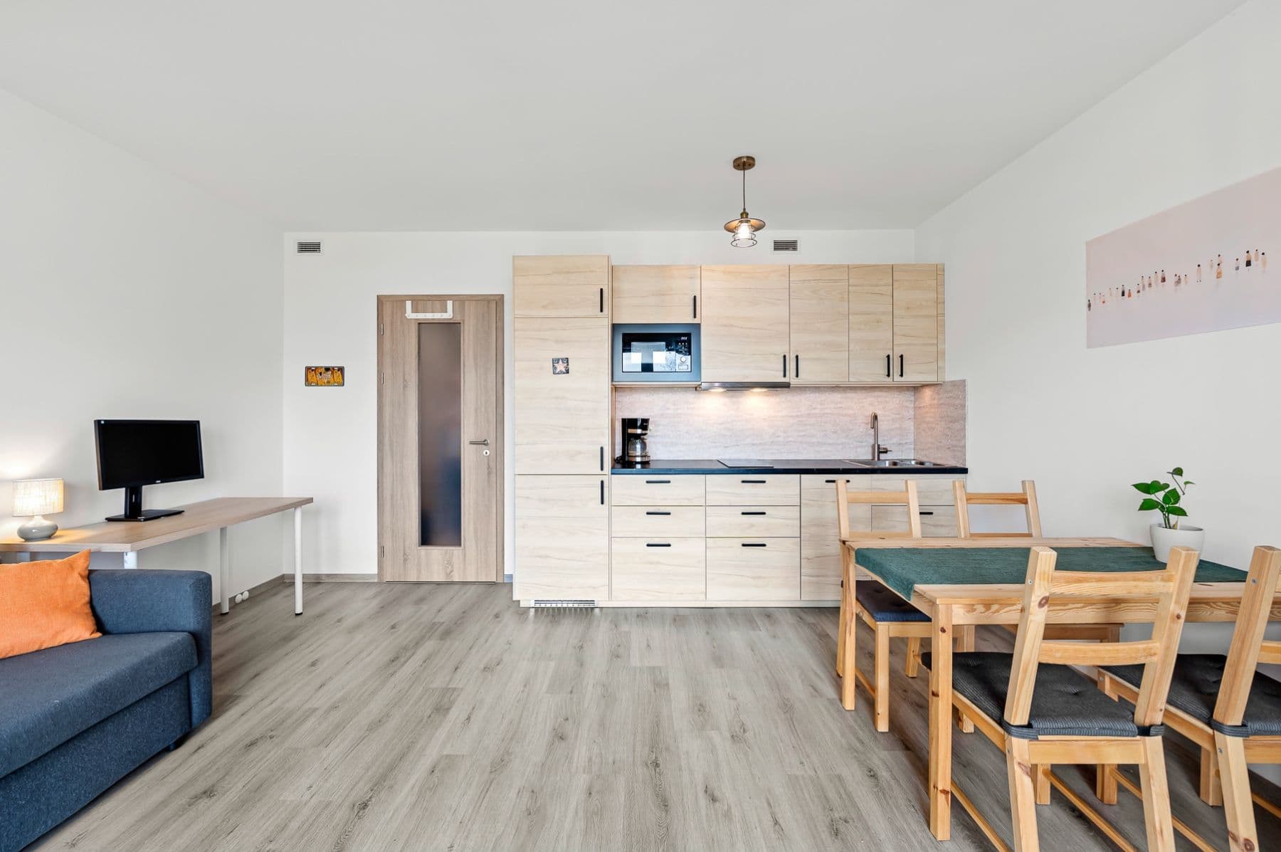 Prenájom bytu 1-izbový 32 m², K Metru, Praha, Praha Prenájom bytu 1-izbový 32 m², K Metru, Praha, Praha