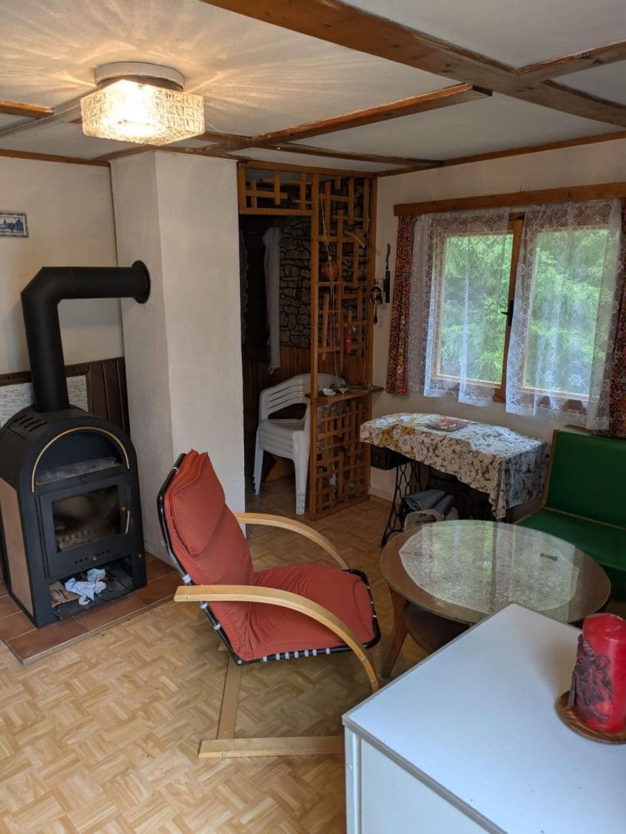 Predaj rekreačného objektu 132 m², pozemek 1.439 m², Stříbrná Skalice, Středočeský kraj Predaj rekreačného objektu 132 m², pozemek 1.439 m², Stříbrná Skalice, Středočeský kraj