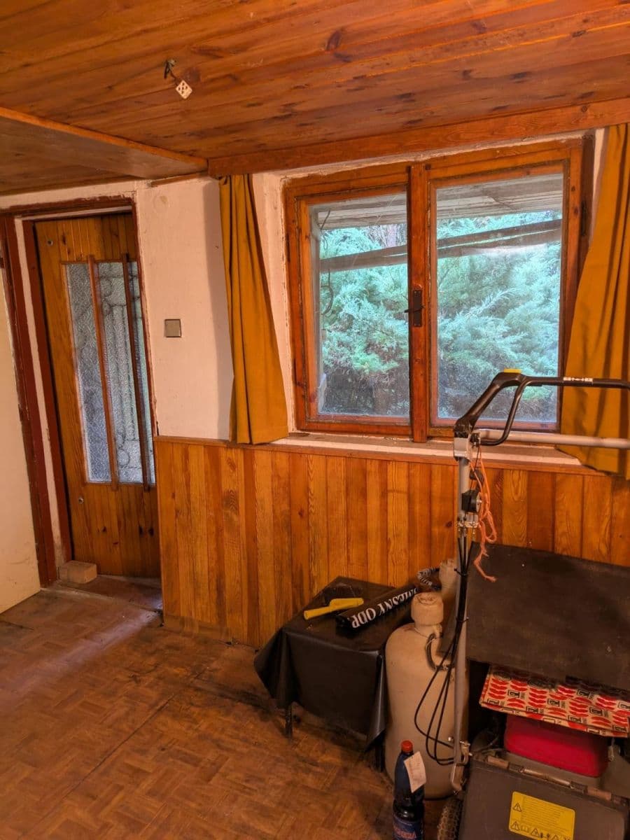 Predaj rekreačného objektu 132 m², pozemek 1.439 m², Stříbrná Skalice, Středočeský kraj Predaj rekreačného objektu 132 m², pozemek 1.439 m², Stříbrná Skalice, Středočeský kraj