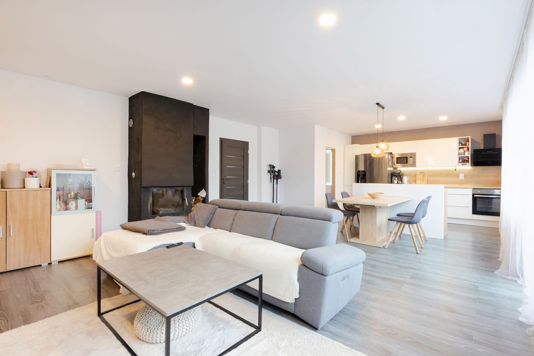 Predaj domu 180 m², pozemek 799 m², Rodáků, Spálené Poříčí, Plzeňský kraj Predaj domu 180 m², pozemek 799 m², Rodáků, Spálené Poříčí, Plzeňský kraj