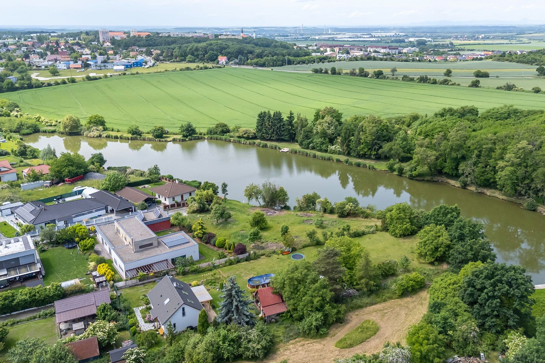 Predaj pozemku 1.636 m², Odolena Voda, Středočeský kraj Predaj pozemku 1.636 m², Odolena Voda, Středočeský kraj