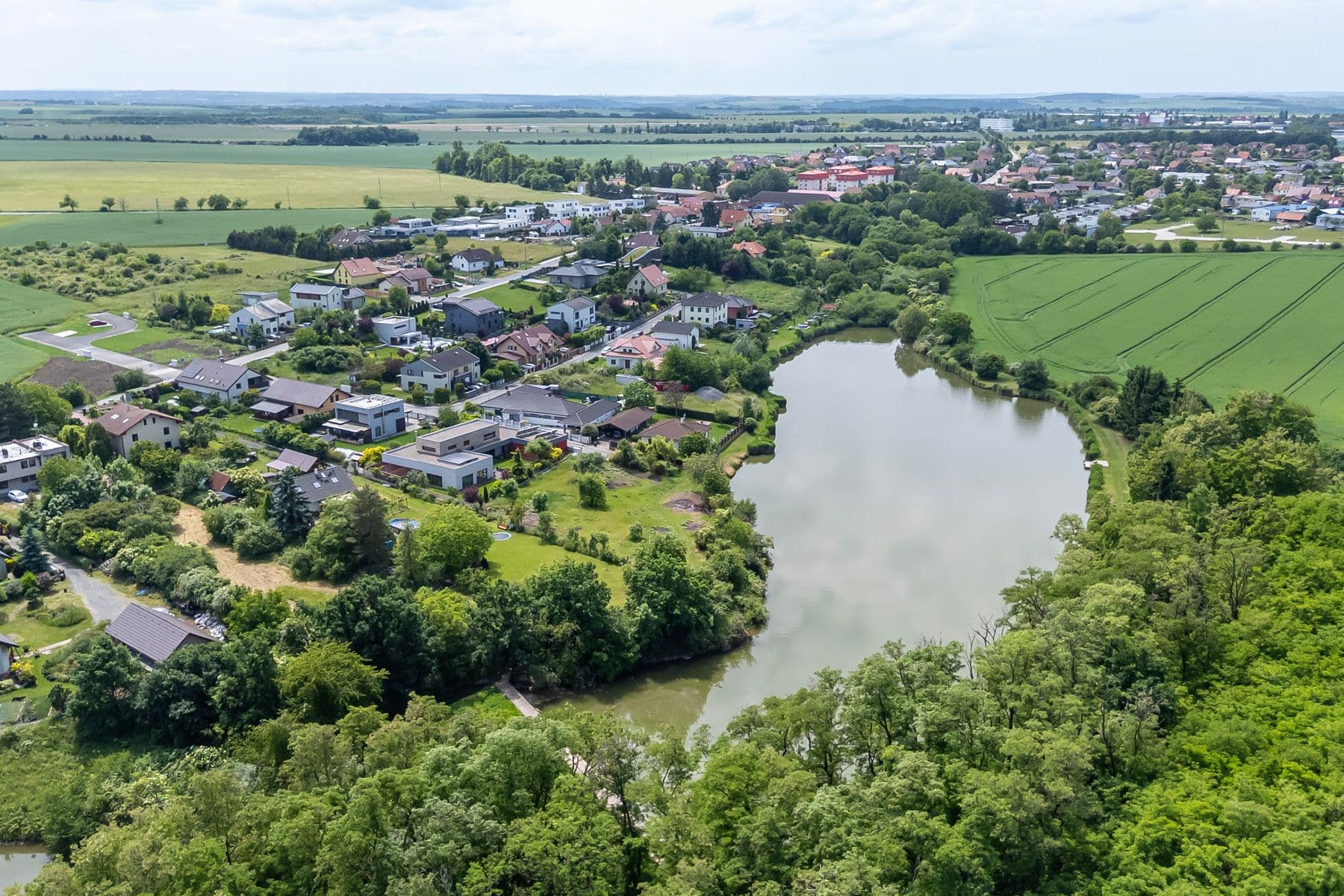 Predaj pozemku 1.636 m², Odolena Voda, Středočeský kraj Predaj pozemku 1.636 m², Odolena Voda, Středočeský kraj