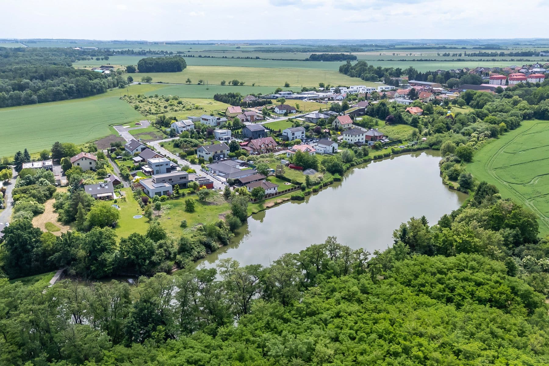 Predaj pozemku 1.636 m², Odolena Voda, Středočeský kraj Predaj pozemku 1.636 m², Odolena Voda, Středočeský kraj