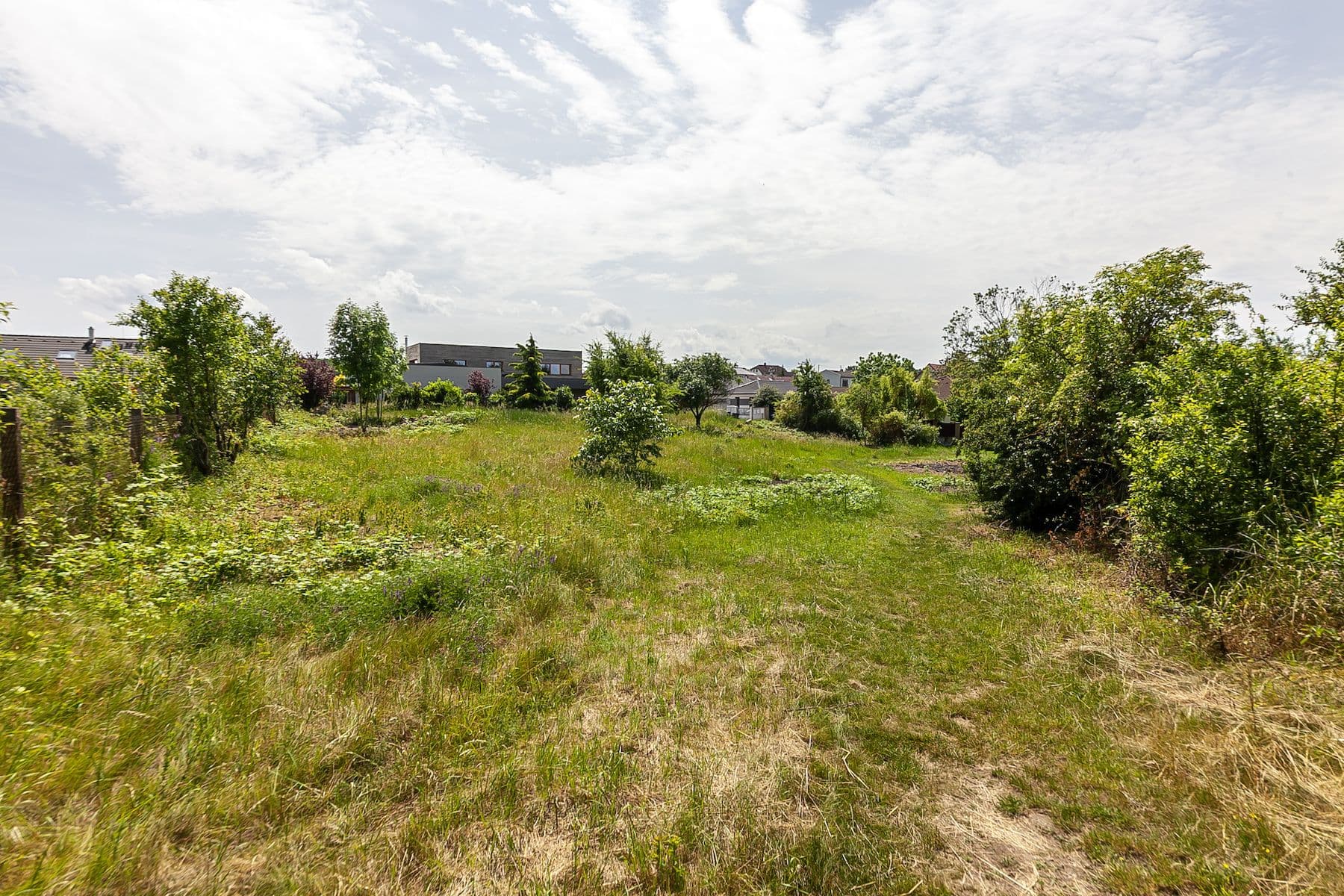 Predaj pozemku 1.636 m², Odolena Voda, Středočeský kraj Predaj pozemku 1.636 m², Odolena Voda, Středočeský kraj