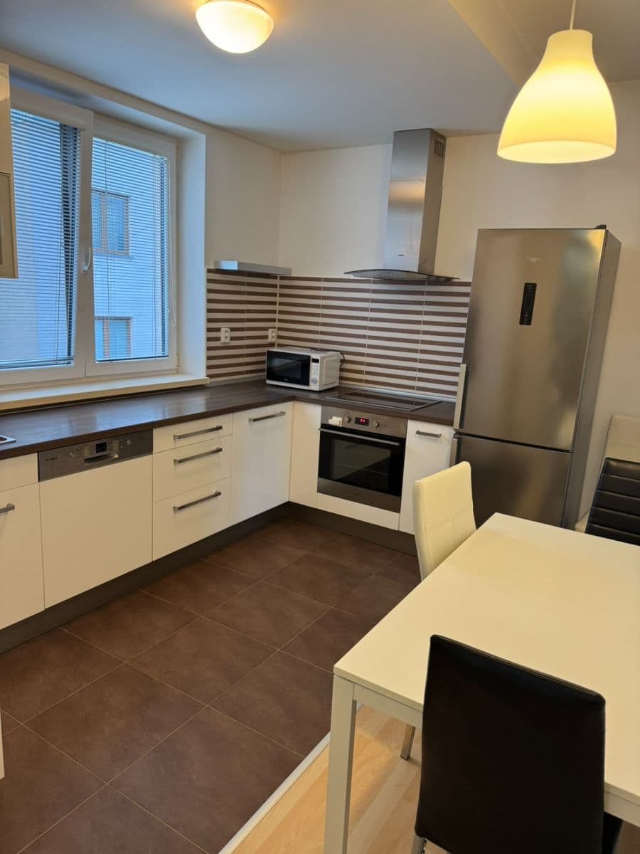 Predaj bytu 2-izbový 65 m², U Leskavy, Brno, Jihomoravský kraj Predaj bytu 2-izbový 65 m², U Leskavy, Brno, Jihomoravský kraj