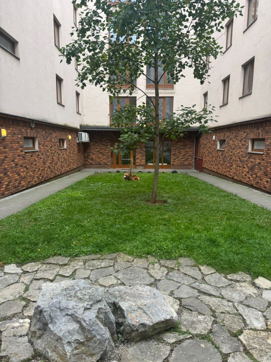 Predaj bytu 2-izbový 65 m², U Leskavy, Brno, Jihomoravský kraj Predaj bytu 2-izbový 65 m², U Leskavy, Brno, Jihomoravský kraj