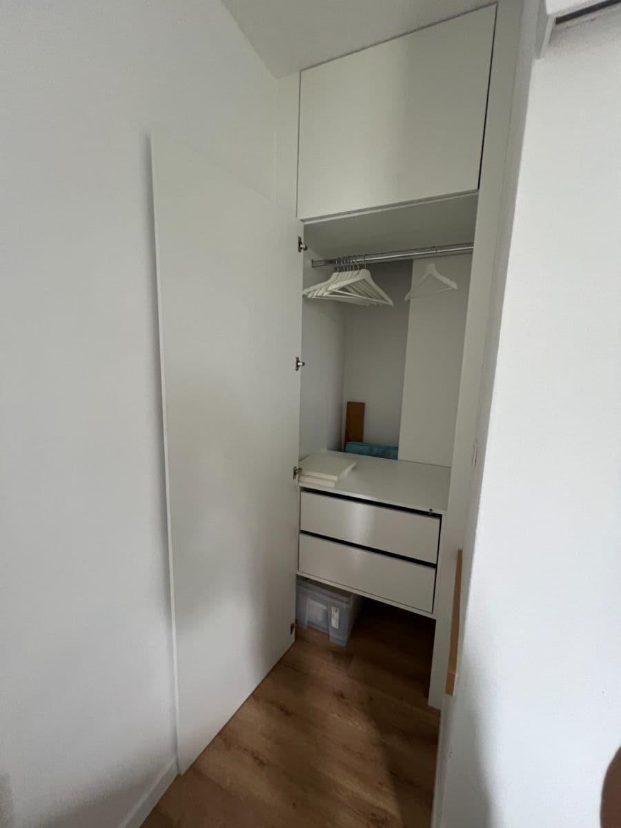 Prenájom bytu 2-izbový 38 m², Hany Kvapilové, Ostrava, Moravskoslezský kraj Prenájom bytu 2-izbový 38 m², Hany Kvapilové, Ostrava, Moravskoslezský kraj