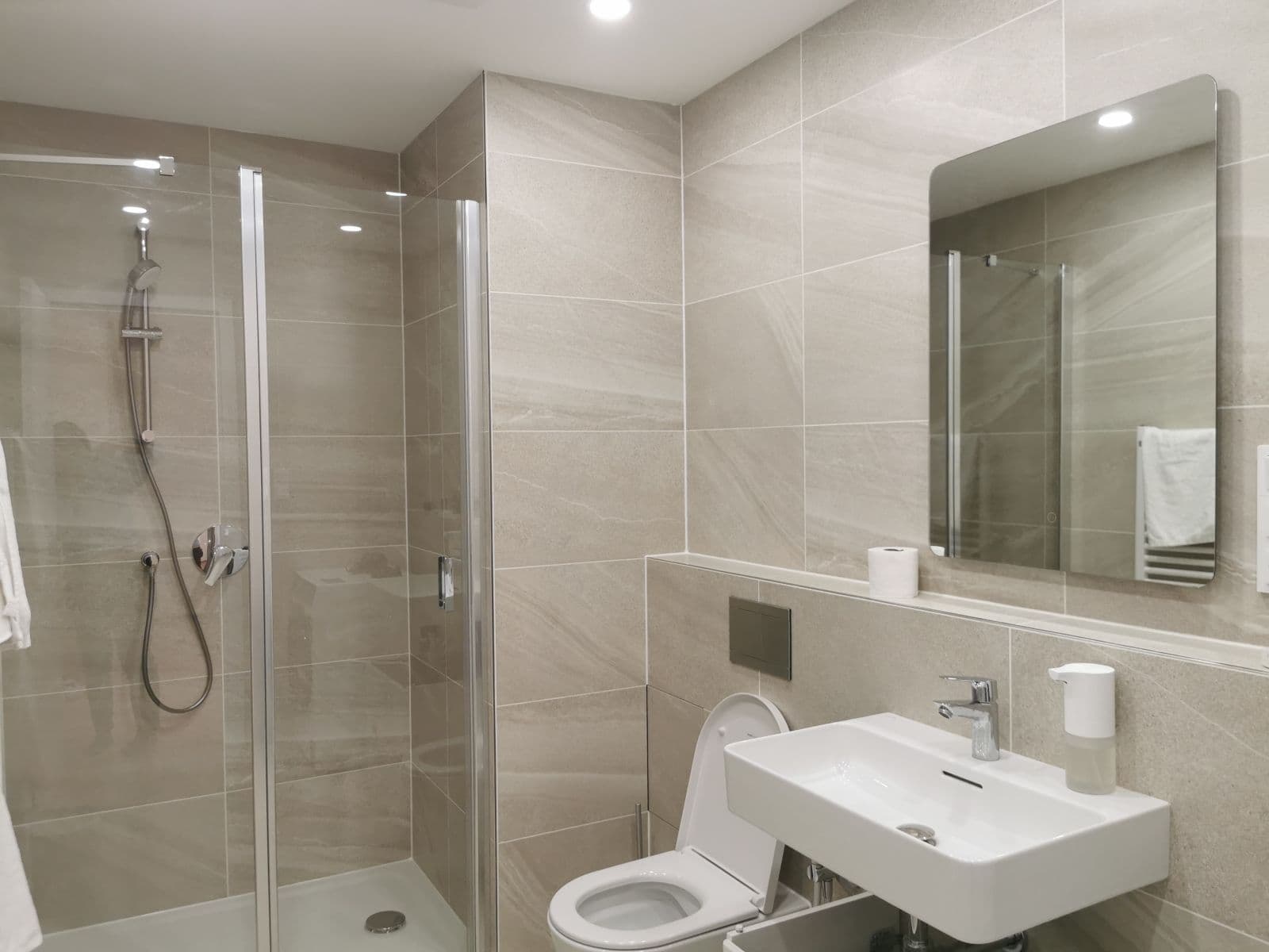 Prenájom bytu 50 m², Závišova a, Praha, Praha Prenájom bytu 50 m², Závišova a, Praha, Praha