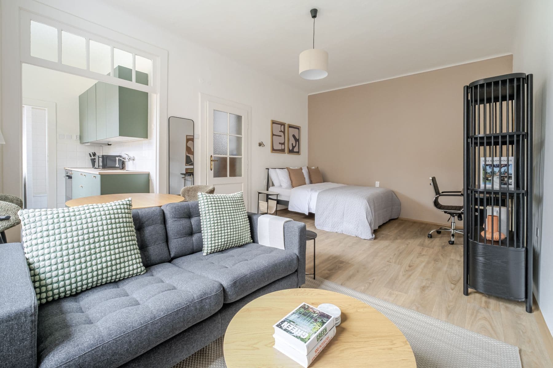 Prenájom bytu 35 m², Ostrovského, Praha, Praha Prenájom bytu 35 m², Ostrovského, Praha, Praha