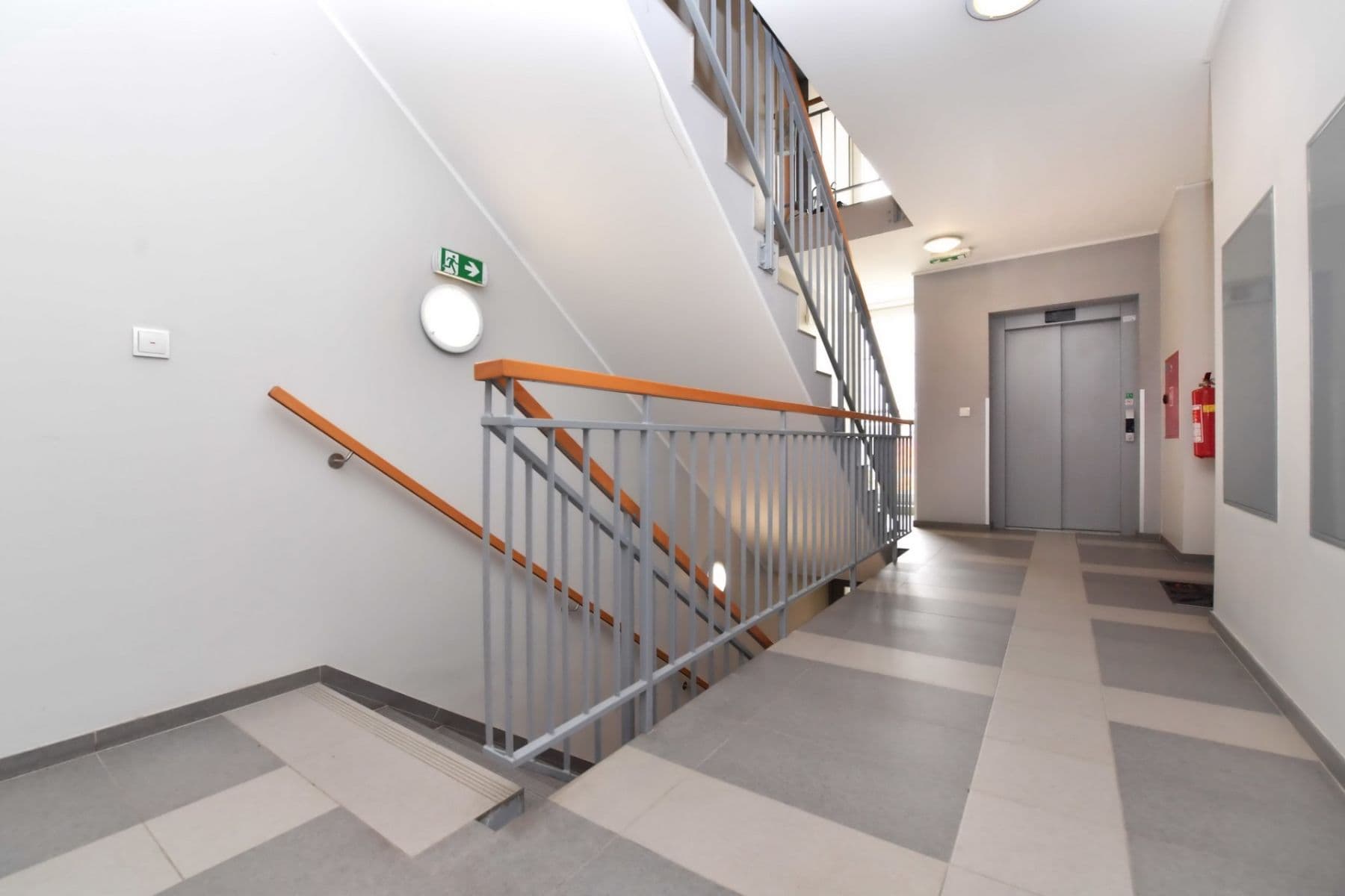 Predaj bytu 3-izbový 70 m², Břeclavská, Praha, Praha Predaj bytu 3-izbový 70 m², Břeclavská, Praha, Praha