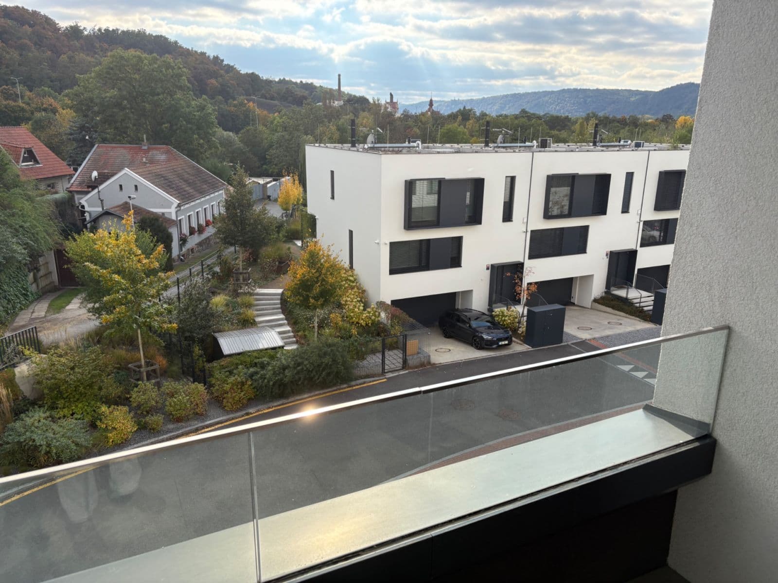 Prenájom bytu 1-izbový 40 m², Skálové, Praha, Praha Prenájom bytu 1-izbový 40 m², Skálové, Praha, Praha