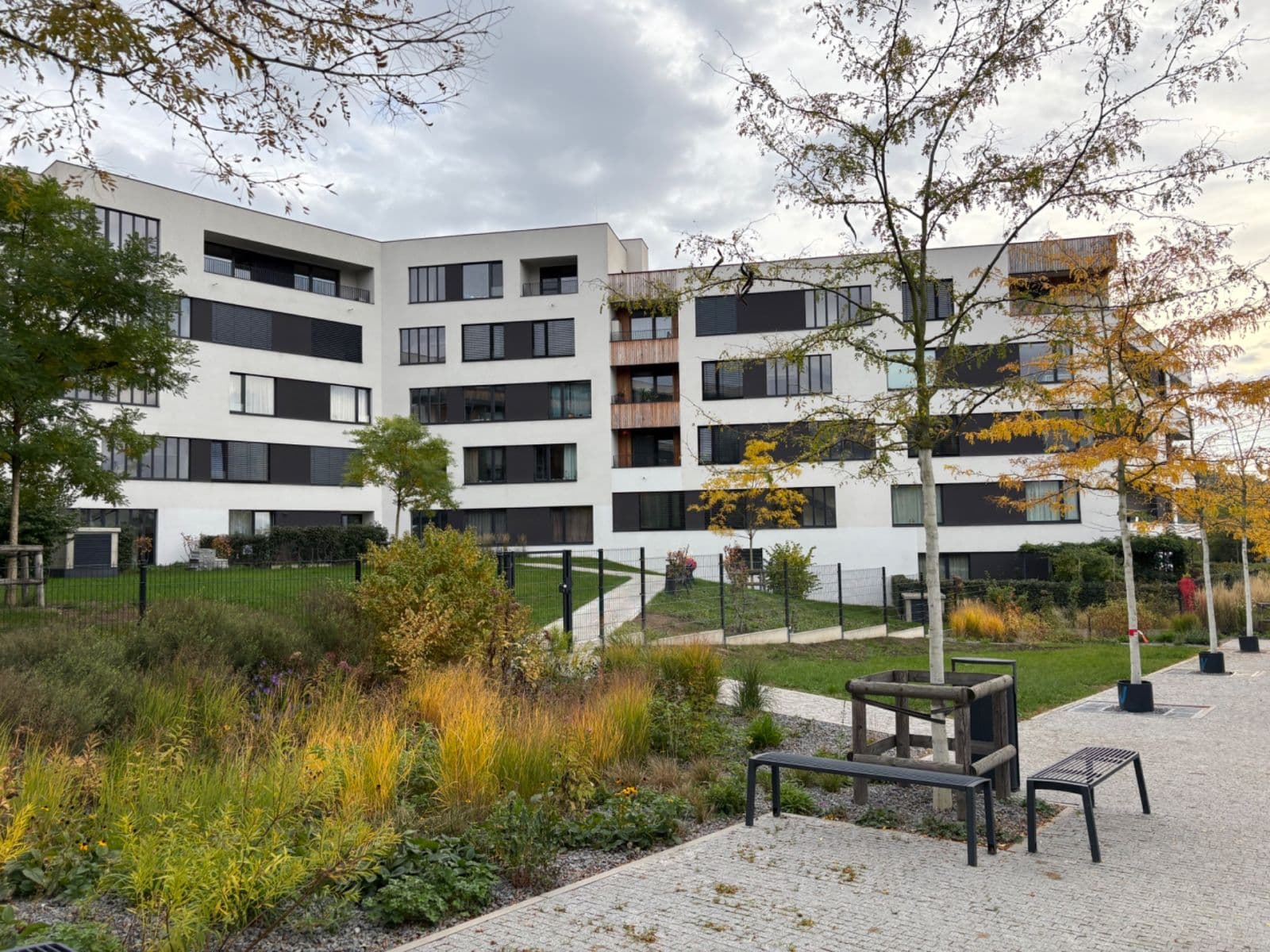 Prenájom bytu 1-izbový 40 m², Skálové, Praha, Praha Prenájom bytu 1-izbový 40 m², Skálové, Praha, Praha