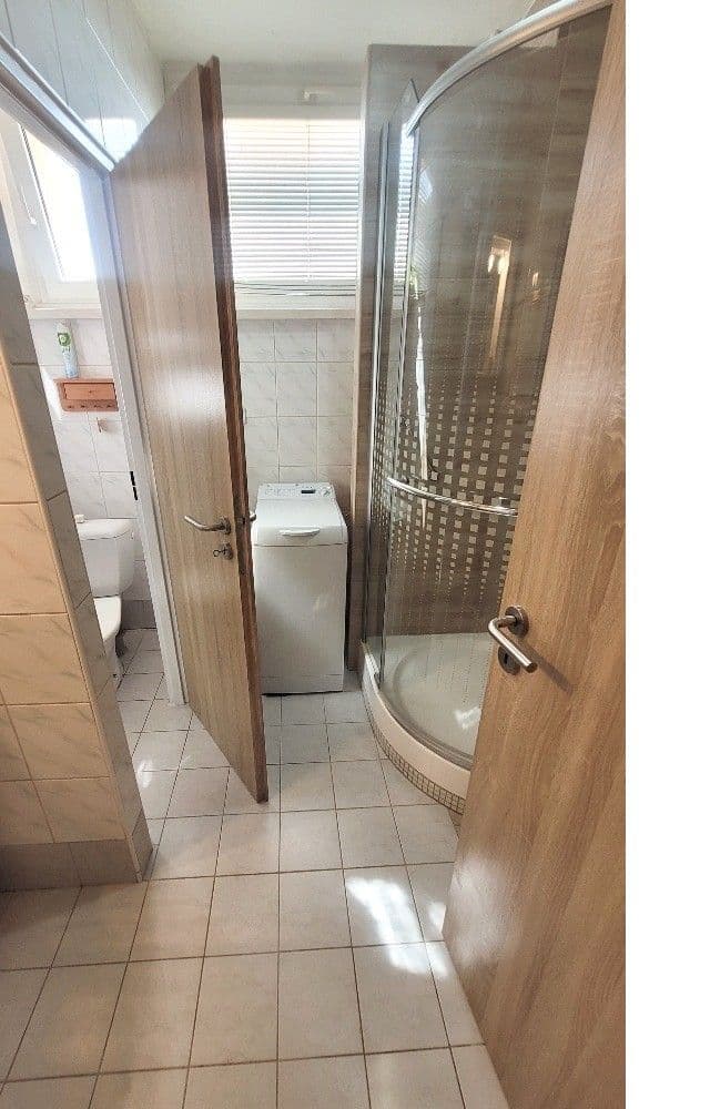 Predaj bytu 2-izbový 47 m², U Bazénu, Praha, Praha Predaj bytu 2-izbový 47 m², U Bazénu, Praha, Praha