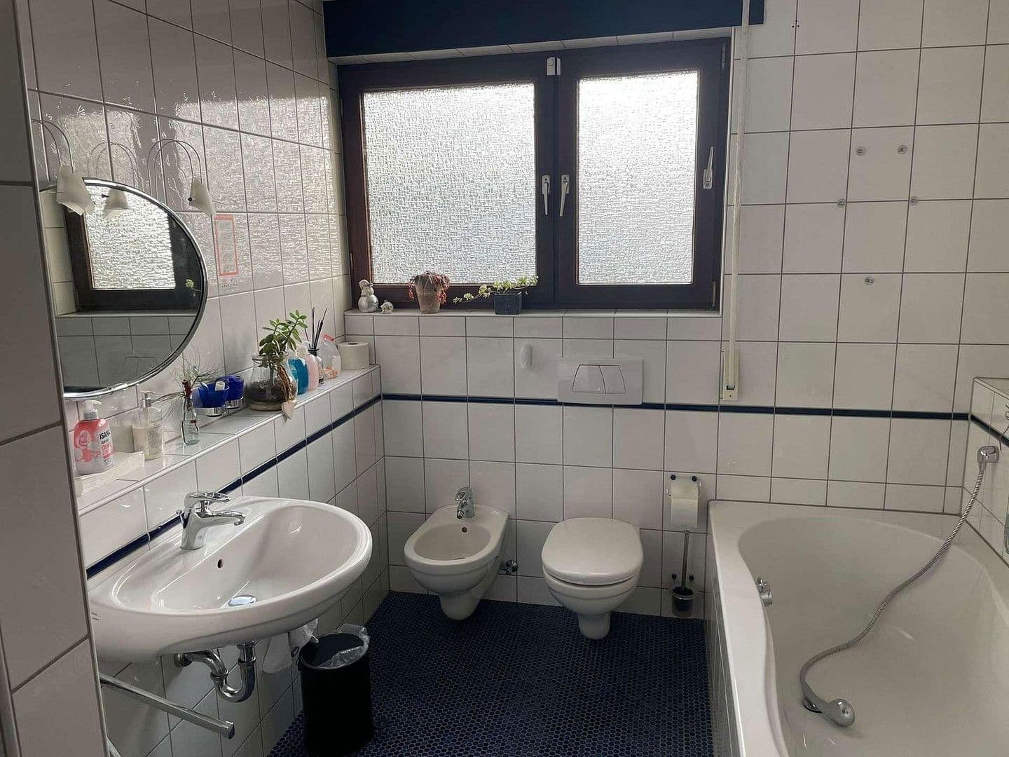 Prenájom nebytového priestoru 458 m², August-Borsig-Straße 5, Koblenz, Porýnie-Falcko Prenájom nebytového priestoru 458 m², August-Borsig-Straße 5, Koblenz, Porýnie-Falcko