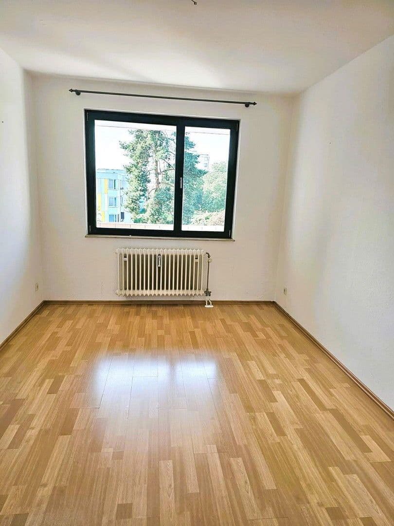 Prenájom bytu 3-izbový 69 m², Farrelweg 33, Isernhagen, Dolné Sasko Prenájom bytu 3-izbový 69 m², Farrelweg 33, Isernhagen, Dolné Sasko