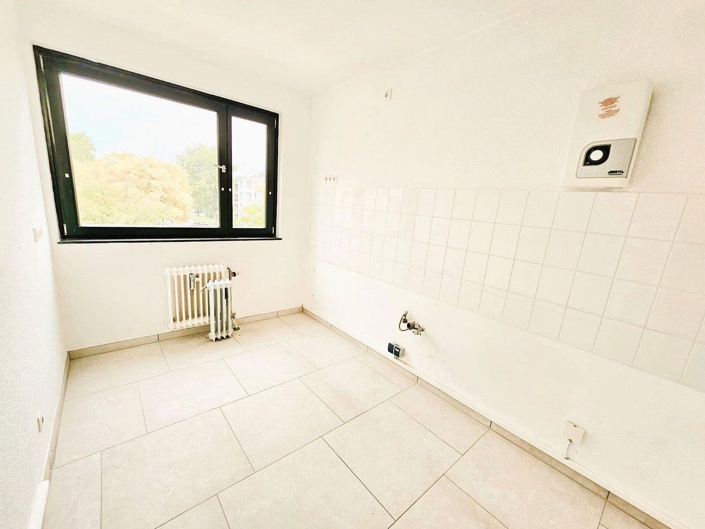 Prenájom bytu 3-izbový 69 m², Farrelweg 33, Isernhagen, Dolné Sasko Prenájom bytu 3-izbový 69 m², Farrelweg 33, Isernhagen, Dolné Sasko