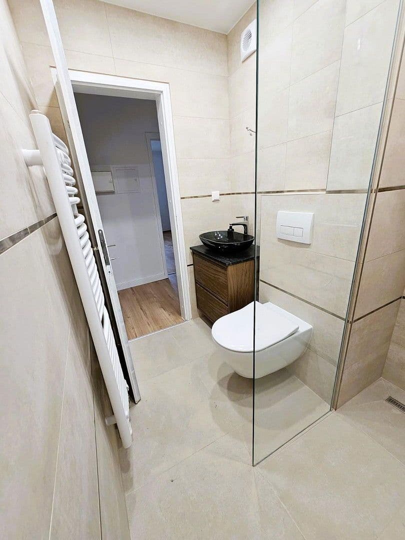 Prenájom bytu 3-izbový 69 m², Farrelweg 33, Isernhagen, Dolné Sasko Prenájom bytu 3-izbový 69 m², Farrelweg 33, Isernhagen, Dolné Sasko