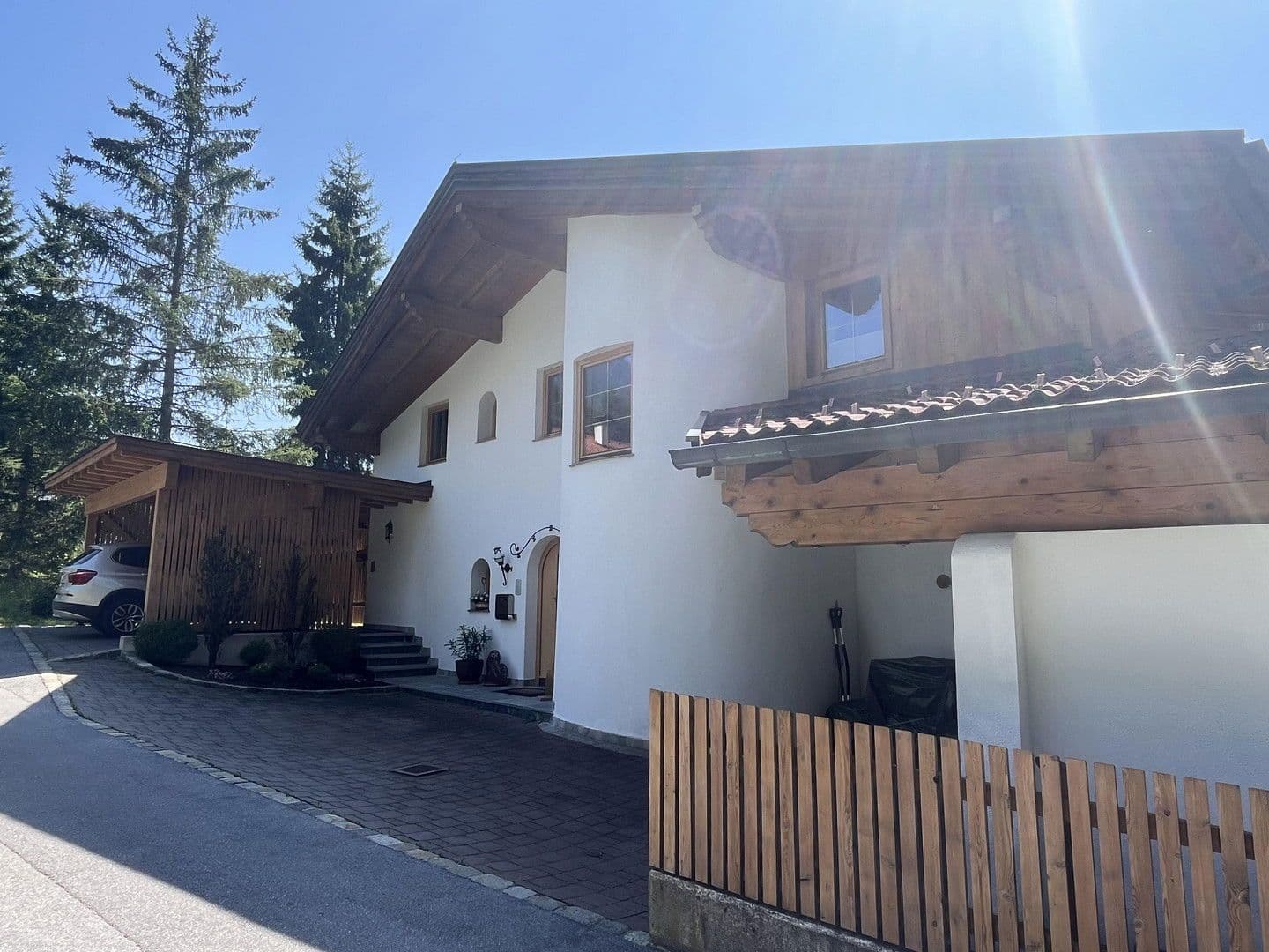 Predaj domu 260 m², pozemek 650 m², Obsteig, Tirolsko Predaj domu 260 m², pozemek 650 m², Obsteig, Tirolsko