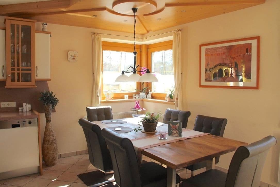 Predaj domu 260 m², pozemek 650 m², Obsteig, Tirolsko Predaj domu 260 m², pozemek 650 m², Obsteig, Tirolsko