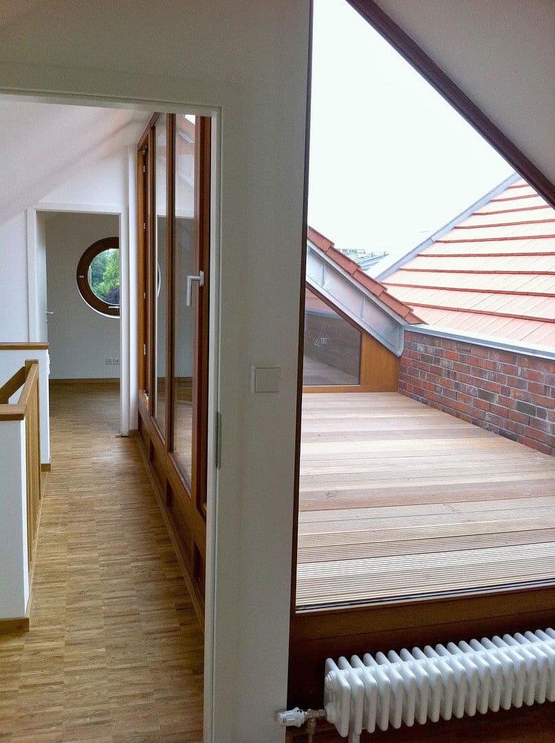 Predaj domu 200 m², pozemek 148 m², Berlin, Berlín Predaj domu 200 m², pozemek 148 m², Berlin, Berlín