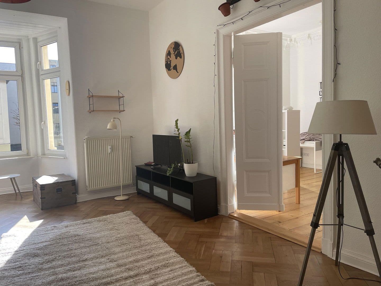 Prenájom bytu 4-izbový 130 m², Halberstädterstrasse 82, Magdeburg, Sasko-Anhaltsko Prenájom bytu 4-izbový 130 m², Halberstädterstrasse 82, Magdeburg, Sasko-Anhaltsko