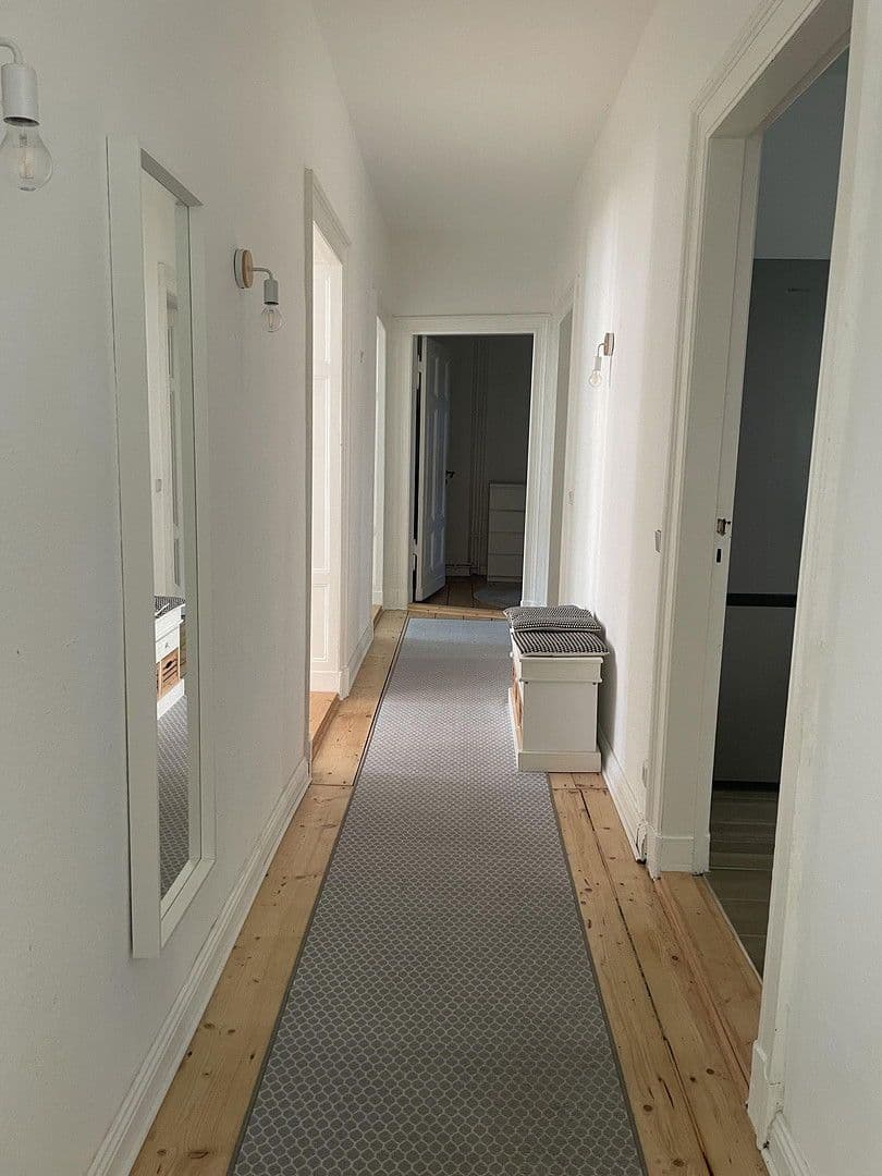 Prenájom bytu 4-izbový 130 m², Halberstädterstrasse 82, Magdeburg, Sasko-Anhaltsko Prenájom bytu 4-izbový 130 m², Halberstädterstrasse 82, Magdeburg, Sasko-Anhaltsko