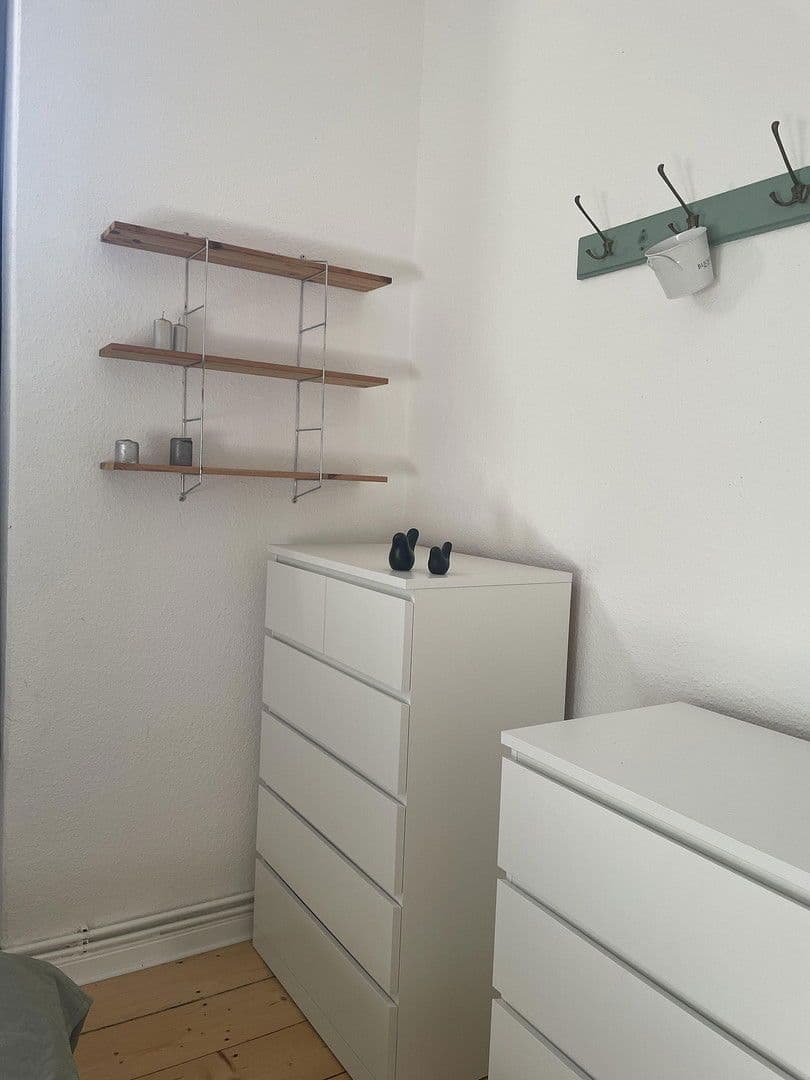 Prenájom bytu 4-izbový 130 m², Halberstädterstrasse 82, Magdeburg, Sasko-Anhaltsko Prenájom bytu 4-izbový 130 m², Halberstädterstrasse 82, Magdeburg, Sasko-Anhaltsko