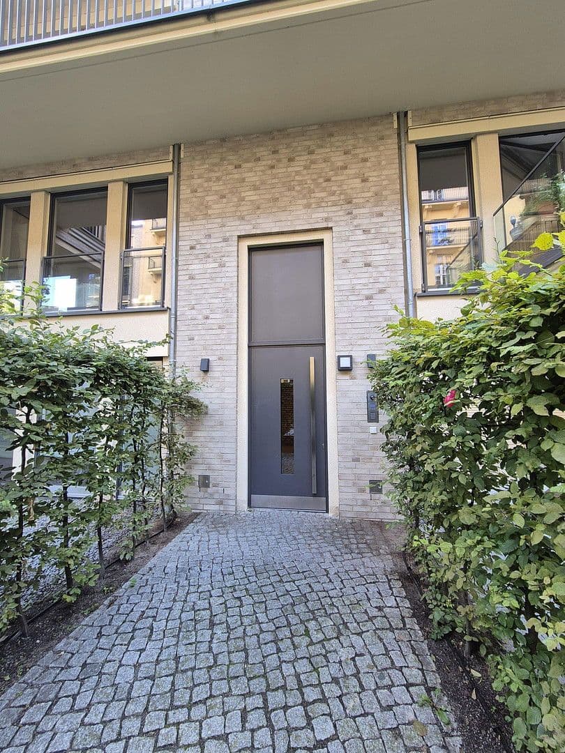 Predaj bytu 2-izbový 37 m², Berlin, Berlín Predaj bytu 2-izbový 37 m², Berlin, Berlín