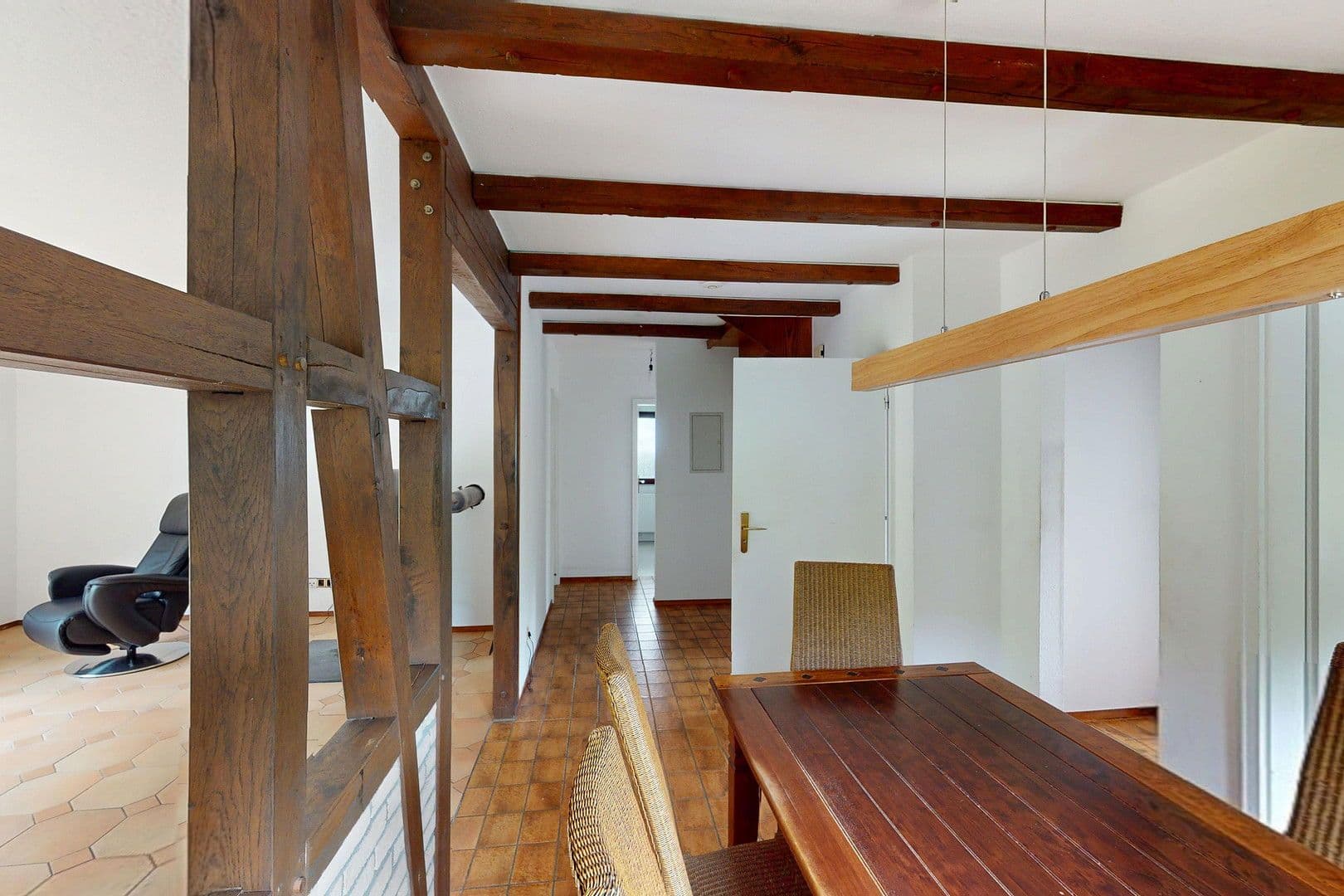 Predaj domu 150 m², pozemek 1.367 m², Meerkatz 16, Rheinbach, Severné Porýnie - Westfálsko Predaj domu 150 m², pozemek 1.367 m², Meerkatz 16, Rheinbach, Severné Porýnie - Westfálsko