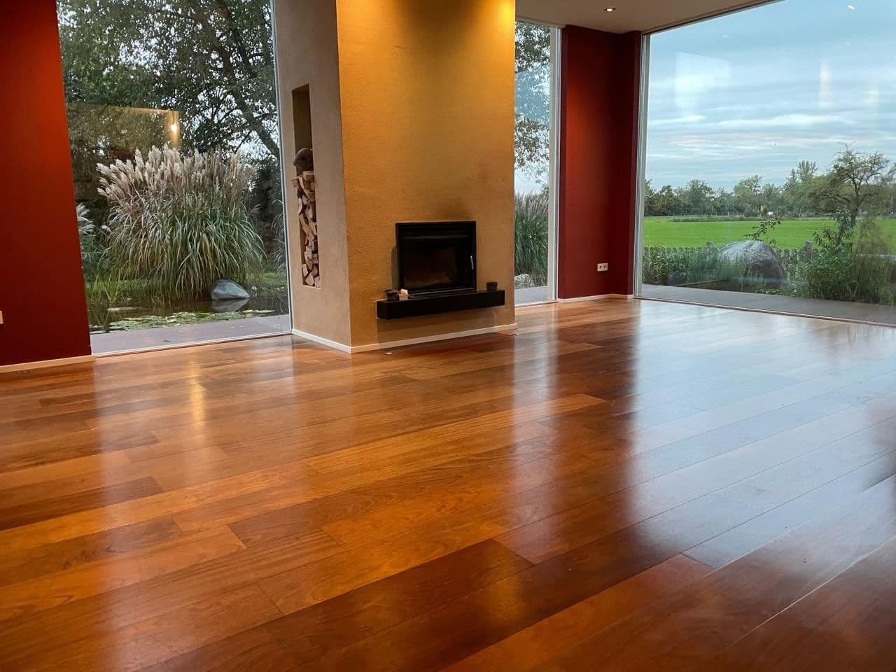 Predaj domu 315 m², pozemek 1.123 m², Chieming, Bavorsko Predaj domu 315 m², pozemek 1.123 m², Chieming, Bavorsko