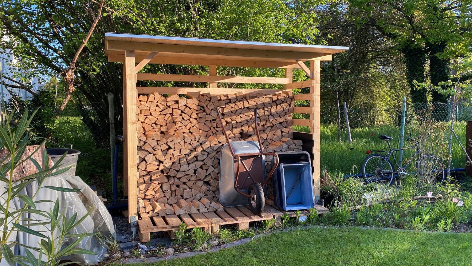 Predaj domu 120 m², pozemek 850 m², Durlacher Straße 105, Mannheim, Bádensko-Wurttembersko Predaj domu 120 m², pozemek 850 m², Durlacher Straße 105, Mannheim, Bádensko-Wurttembersko