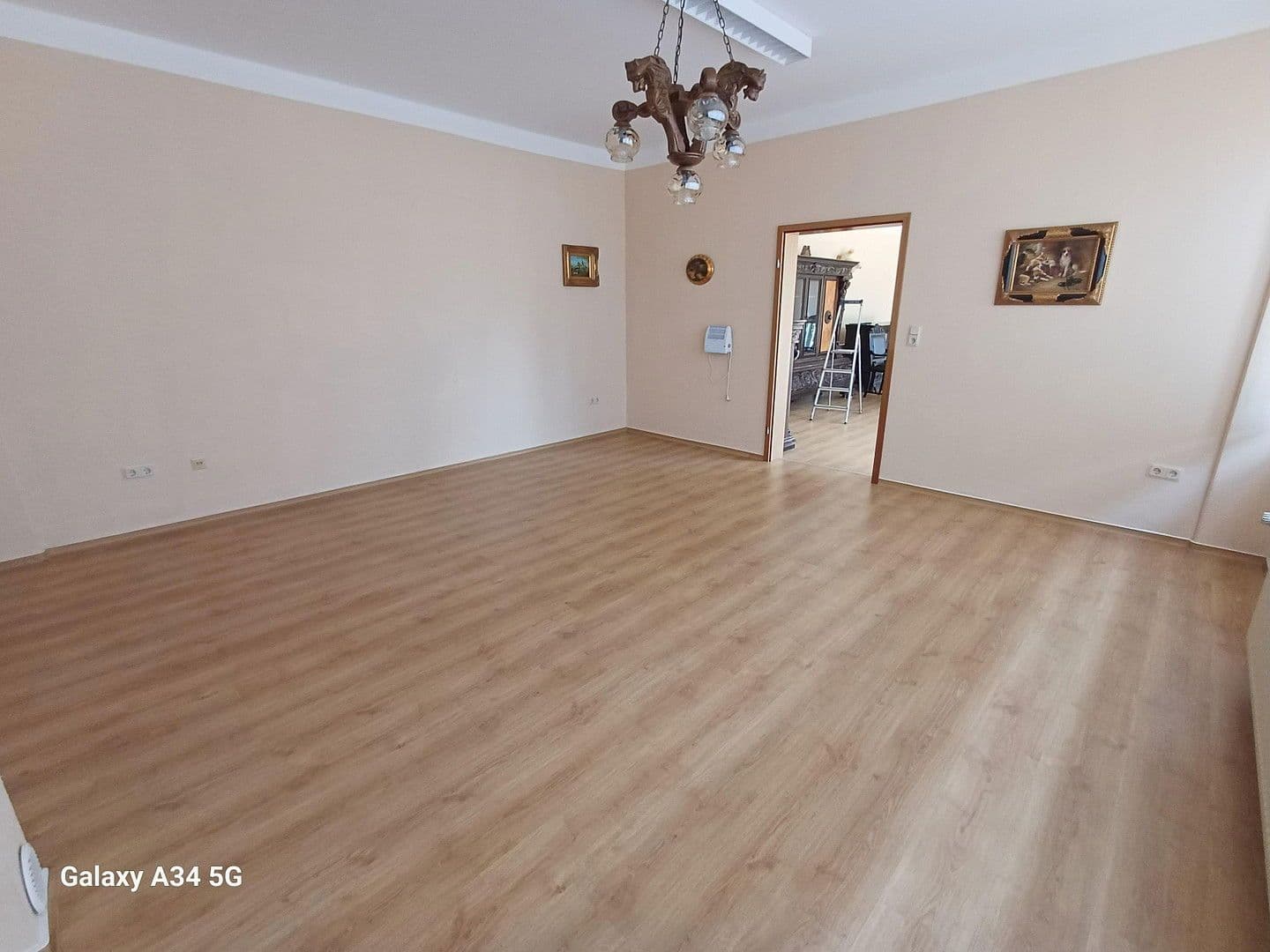 Prenájom nebytového priestoru 1.000 m², Wartburgstr. 5, Eisenach, Durínsko Prenájom nebytového priestoru 1.000 m², Wartburgstr. 5, Eisenach, Durínsko