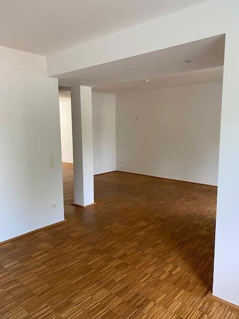 Predaj bytu 3-izbový 100 m², Yorckstraße 6, Düsseldorf, Severné Porýnie - Westfálsko Predaj bytu 3-izbový 100 m², Yorckstraße 6, Düsseldorf, Severné Porýnie - Westfálsko